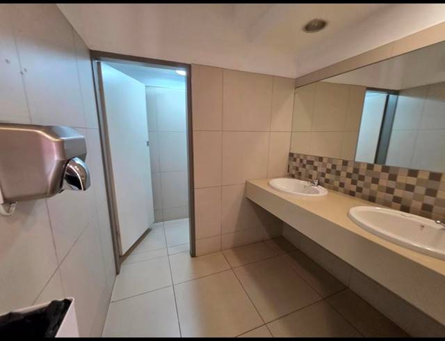 OFFICE PROPERTY TO RENT IN LYNNWOOD